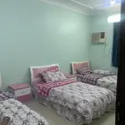 شقه مؤثثه للايجار ببطحا قريش خمسه غرف ب27 شهري او دفعات