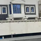 تصنيع وتوريد شبابيك المنيوم أبواب شترات زجاج