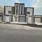 للبيع روف علوي مع ملحق بمدخل سيارة تشطيبات فاخره بسعر 650الف