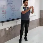 معلم ومترجم لغه صينيه موجود في جازان