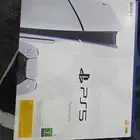 للبيع سوني 5 ون تيرا معاها شريط فيفا 25 ويدة تحكم استخدام