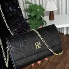 شنط ماركه سي اتش هاي كوالتي معا الملحقات