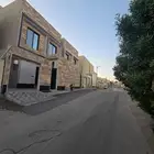 7200679836فيلا دوبلكس 200 متر شرقيه موقع ممتاز
