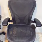 كرسي هيرمان ميلر Herman Miller ايرون الأمريكي مقاس C و B
