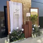 استقبال شاشه تنسيق طاولات قزاز خشب كراسي شفاف