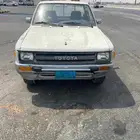 هايلوكس 1989 نظيف