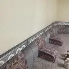 للبيع مساند مع اربع مراكي نظيفات
