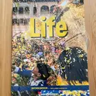 كتاب انجليزي Life الأصفر