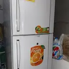 للبيع ثلاجة نظيفة