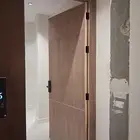 باب قشرة جوز مع ديكور كامل