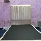 سرير جديد من شركة تناتل بسعر معقول