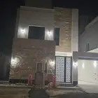 دور أرضي