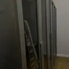 غرفه مع مكتب