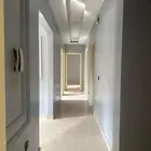 شقه للبيع بواحة مكه خمسه غرف مجدده مكيفات راكبه ب280 الف