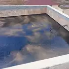 معلم عازل مياه على سطح والهناجر