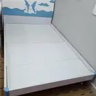 سرير اطفال