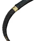 قرن غزال بسكين