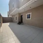 للإيجار دور و شقة فاخرة