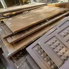 ابواب خشب كميه كبيره