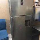 ثلاجة سامسونج تعمل بحاله جيده حجمها كبير للبيع على السوم