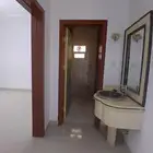 دور اول للايجار حي الرمال الذهبي