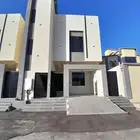 للبيع شقه دور ارضي تمليك بمدخل سيارة بسعر 520الف 6غرف