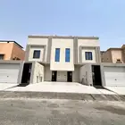 للبيع شقه دوبلكس دورين حي احد جديده بالدمام 720 الف