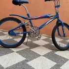 سيكل كوبرا مقاس 20