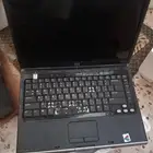 كمبيوتر قديم كشكل سليم لكن من دخل بعض الازرار غير موجود