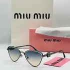 نظارات شمسية ميو ميو الهبه معا ملحقاتها