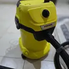 للبيع مكنسة كارشر WD3 أصلية حالة شبه جديدة .