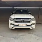 تويوتا لاند كروزر اي اكس ار 2017