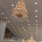 ثريات ت ضفي الثريات لمسة  فنية  رائعة  على أي مكان. إنها تز
