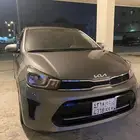 توجد سيارات للايجار اليومي والاسبوعي والشهري بيقاس موديل 202