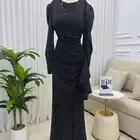 الأسود