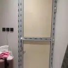 فني المنيوم صيانه وتفصيل شبابيك وأبواب ومطابخ وصيانه جميع ا