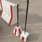 قواعد إناره حواجز خرسانبه