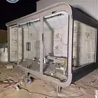 واجهات زجاج مع ابواب سحاب