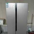 ثلاجه بابين نظيفه فريزر مع ثلاجه قريب كليه لينكون الجش