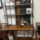 طاولة خشب سويدي مع اربع كراسي وبوفيه