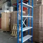 يوجد لدينا جميع انواع الرفوف بيع وشراء