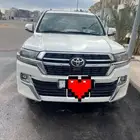 تيوتا لاند كروزر موديل 2016