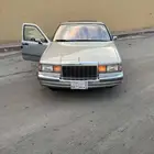 فورد لينكون تاون كار 1990 مخزن للبيع