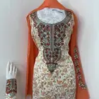 مخاوير تطريز على الصدر والاكمام قطع غير مفصلة مع الطرحة