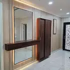 مدخل نساء. دولاب عبايات  مرآه