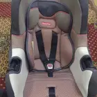 كرسي اطفال للسياره استخدام شهر نظيف