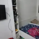 سريرين للبيع مع رفوف طويل السعر 200