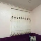 كنب مع سجاد ودعاسات وستارة