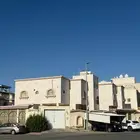 عمارة او ارض للبيع موقع مميز بحي النخيل