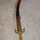 سيف قديم على السوم